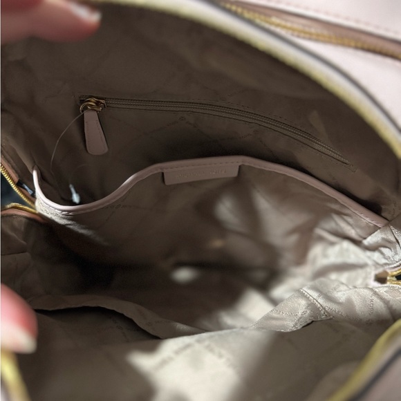 Authentic Michael Kors large Jaycee Backpack in the Powder Blush/Monogram color - Picture 7 of 8